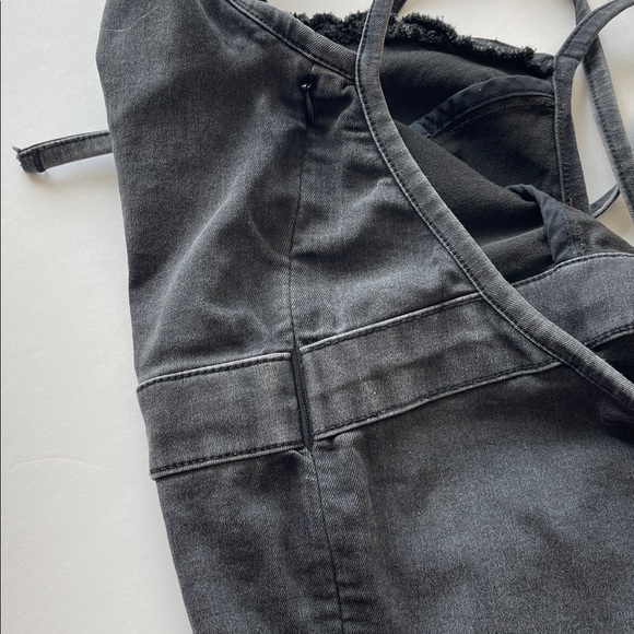 Topshop Joni Black Denim Backless Jumpsuit Size 4 - Picture 9 of 10